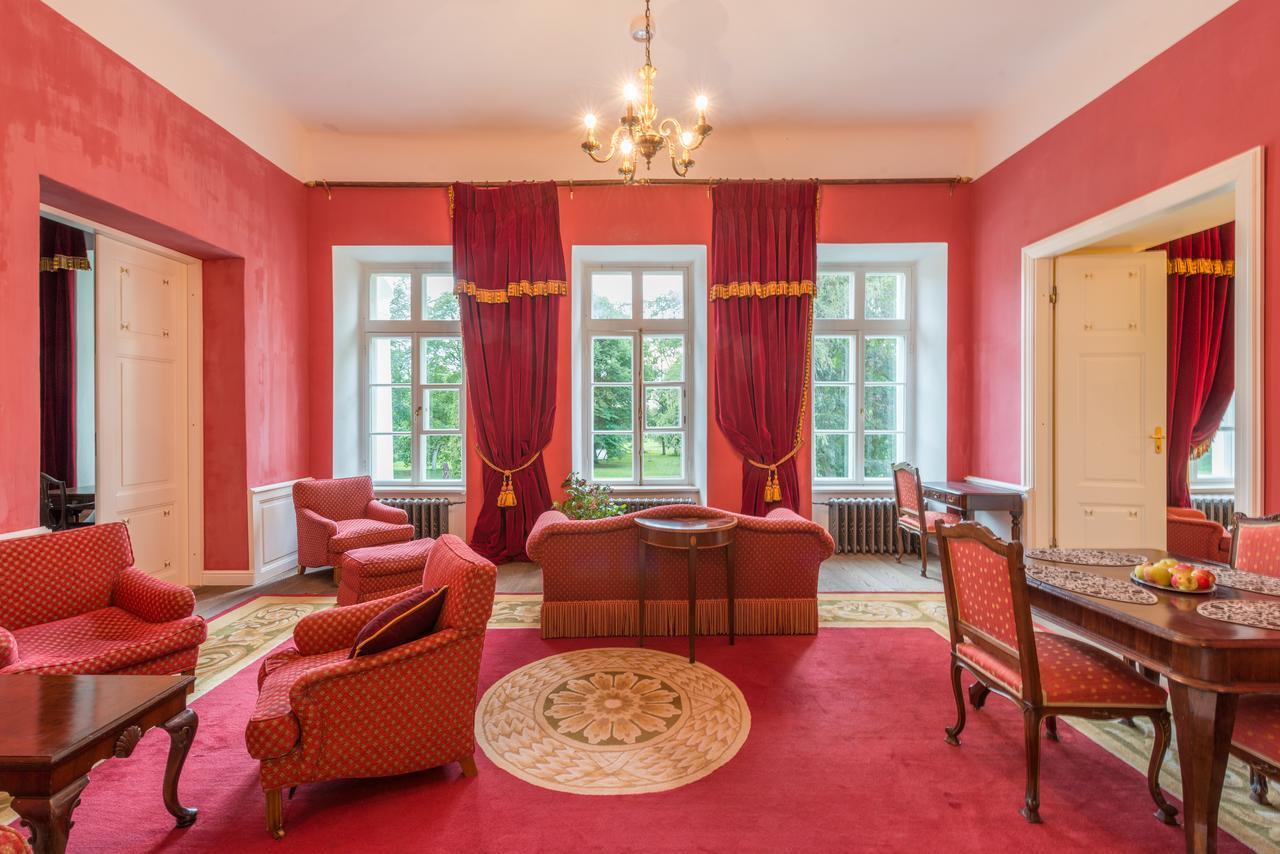 Kernu Manor Hotel & Spa Extérieur photo