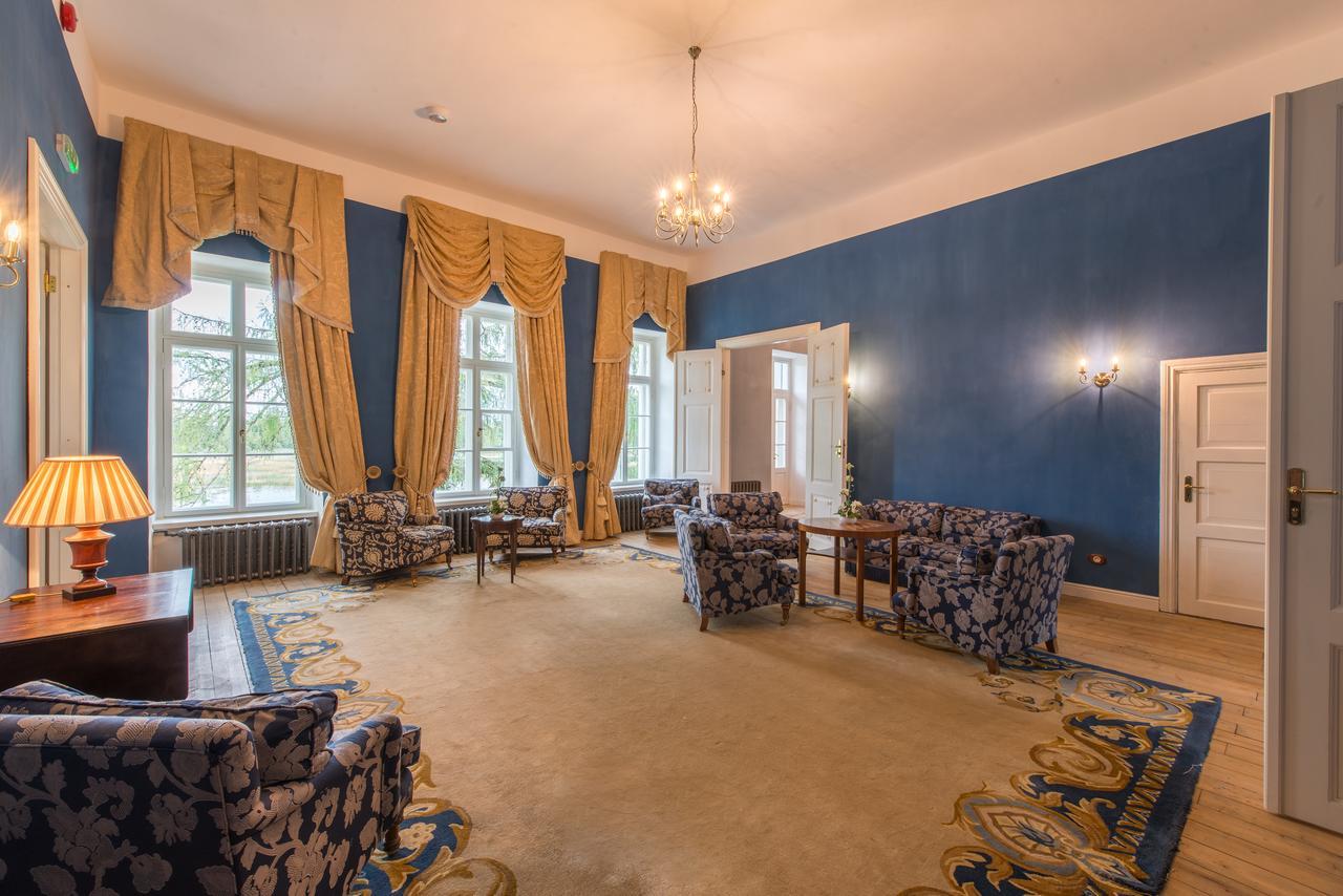 Kernu Manor Hotel & Spa Extérieur photo